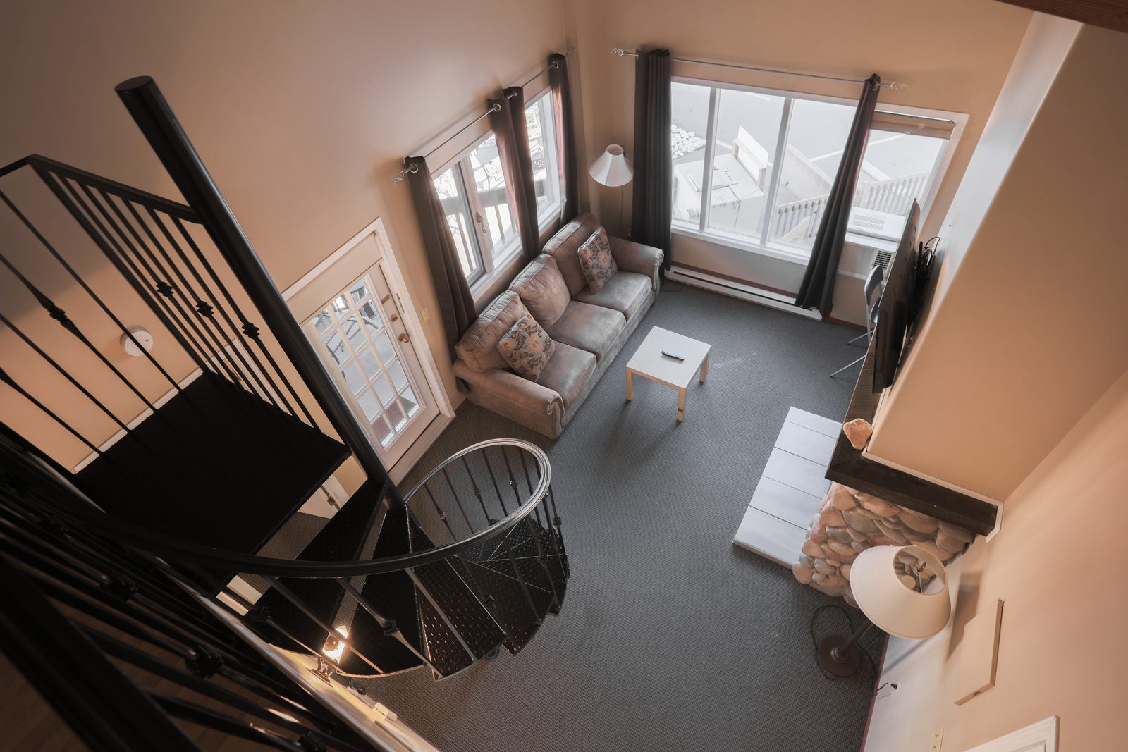 Deluxe Family Suite two-storey loft